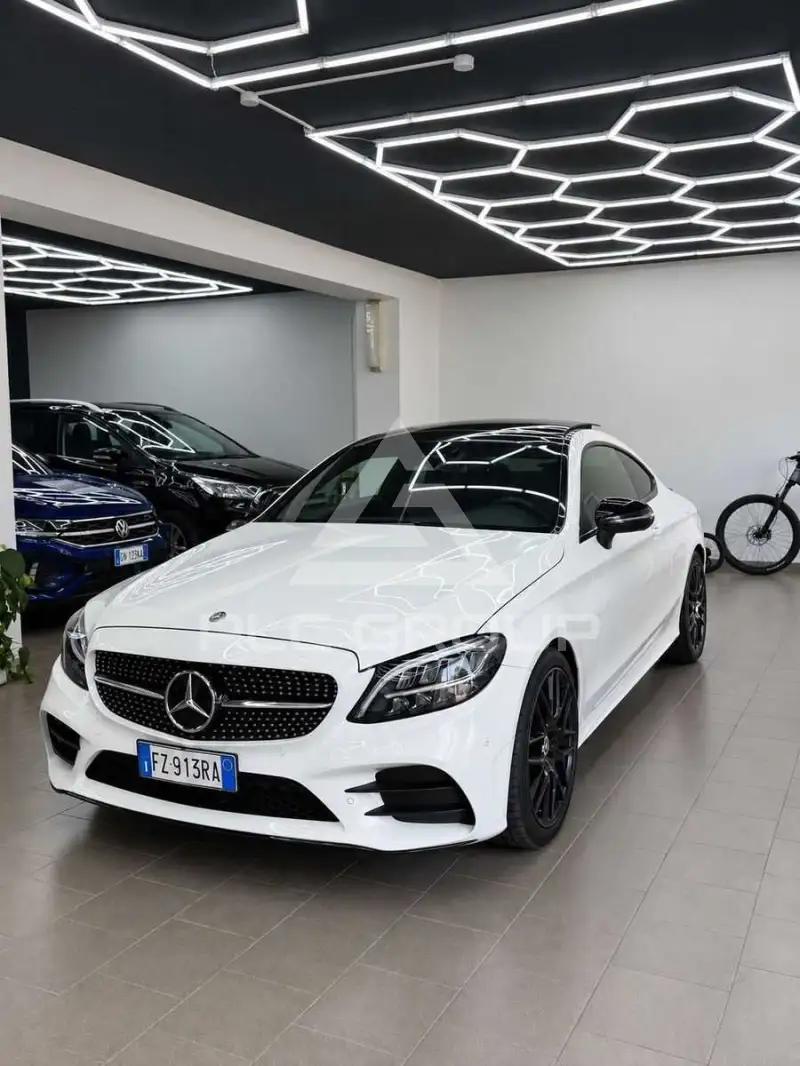 2021 Mercedes Benz C 220