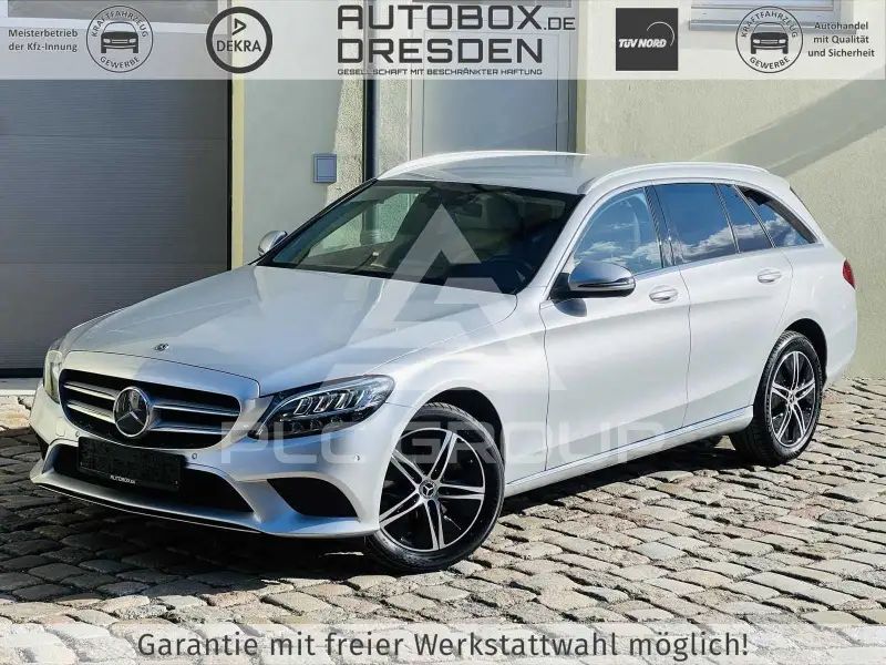 2021 Mercedes Benz C 220