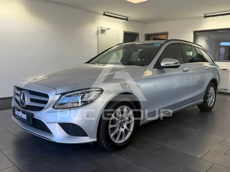 2021 Mercedes Benz C 220
