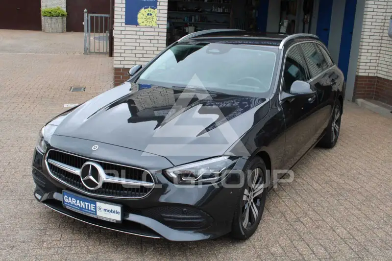 2021 Mercedes Benz C 220