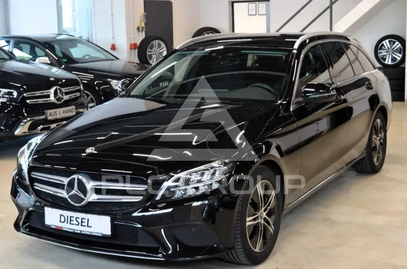2021 Mercedes Benz C 220