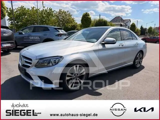 2021 Mercedes Benz C 220