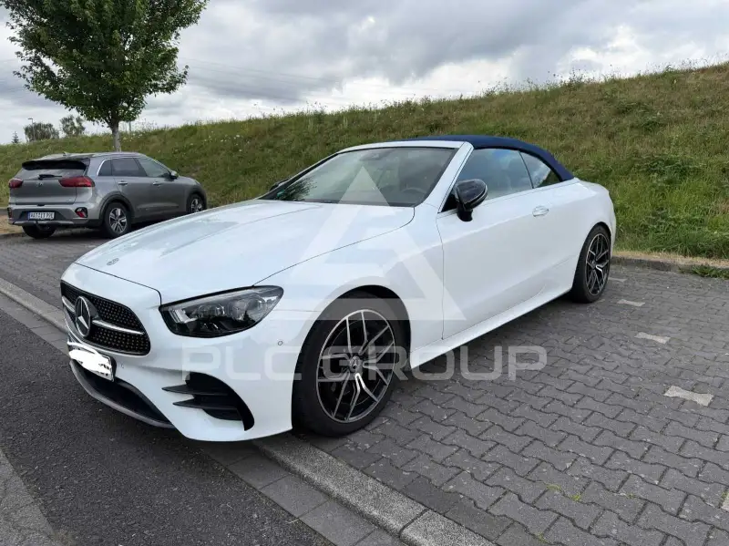 2021 Mercedes Benz E 200