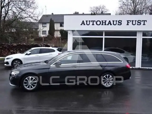 2021 Mercedes Benz E 200
