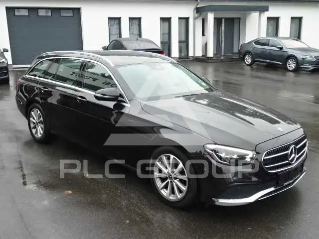 2021 Mercedes Benz E 200