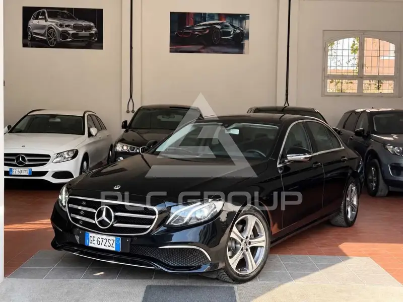 2021 Mercedes Benz E 200