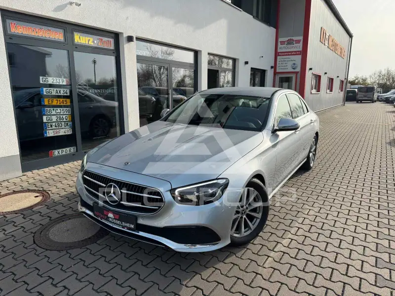2021 Mercedes Benz E 200