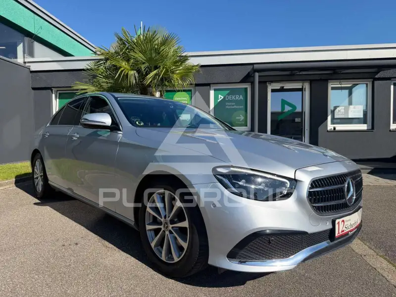2021 Mercedes Benz E 200