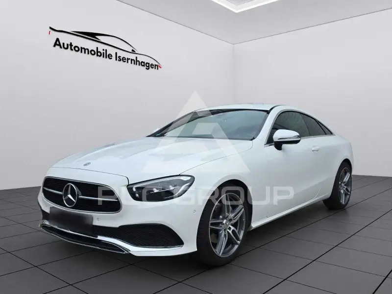 2021 Mercedes Benz E 200