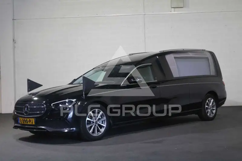 2021 Mercedes Benz E 200