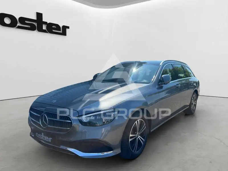 2021 Mercedes Benz E 200