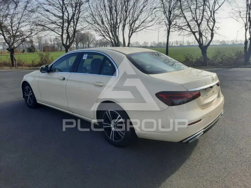 2021 Mercedes Benz E 200