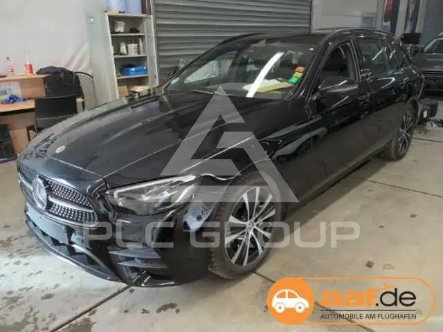 2021 Mercedes Benz E 200