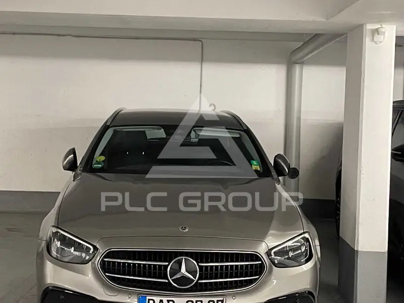 2021 Mercedes Benz E 200