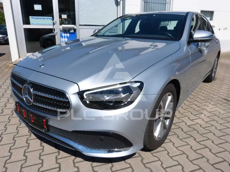 2021 Mercedes Benz E 200