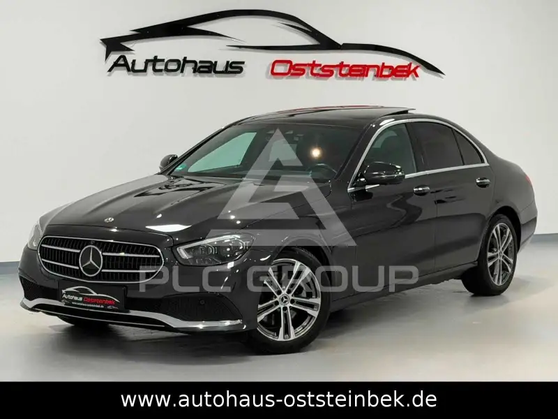 2021 Mercedes Benz E 220