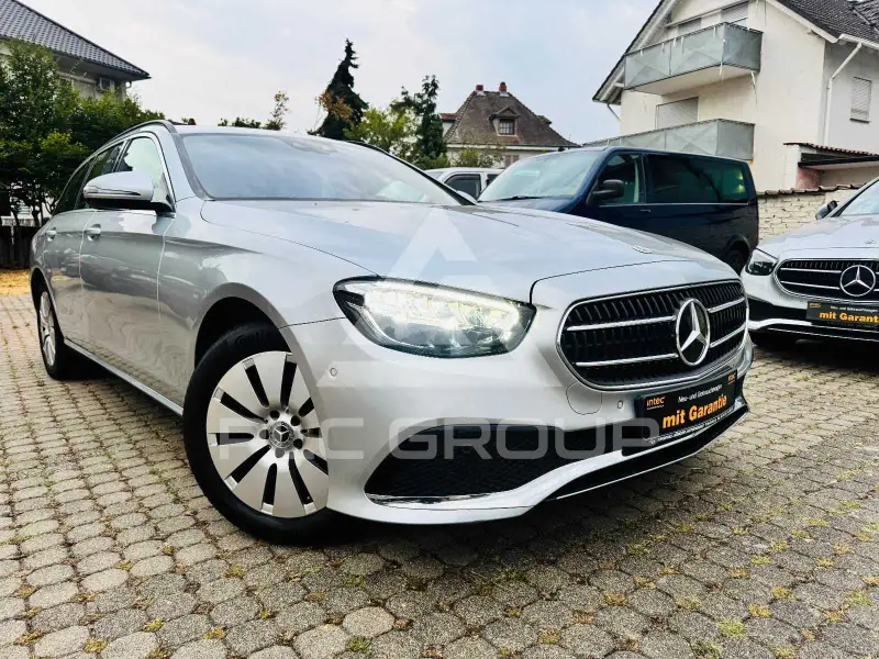 2021 Mercedes Benz E 220