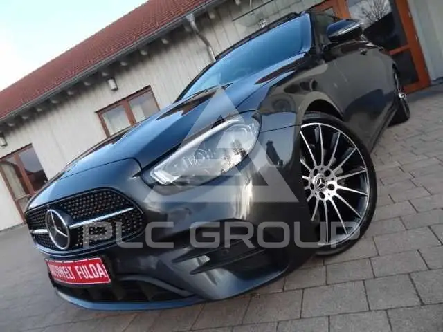 2021 Mercedes Benz E 220