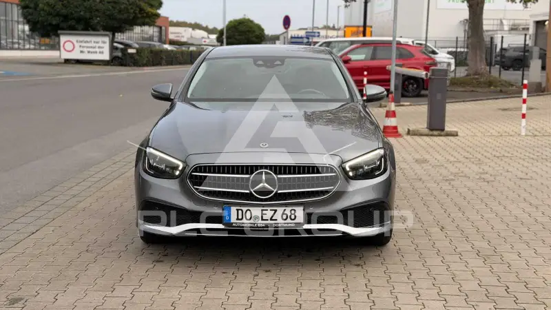 2021 Mercedes Benz E 220