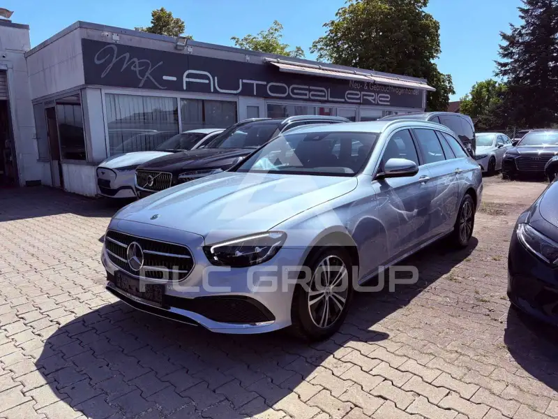 2021 Mercedes Benz E 220