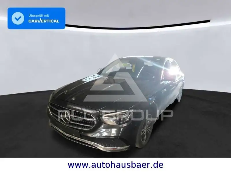 2021 Mercedes Benz E 220