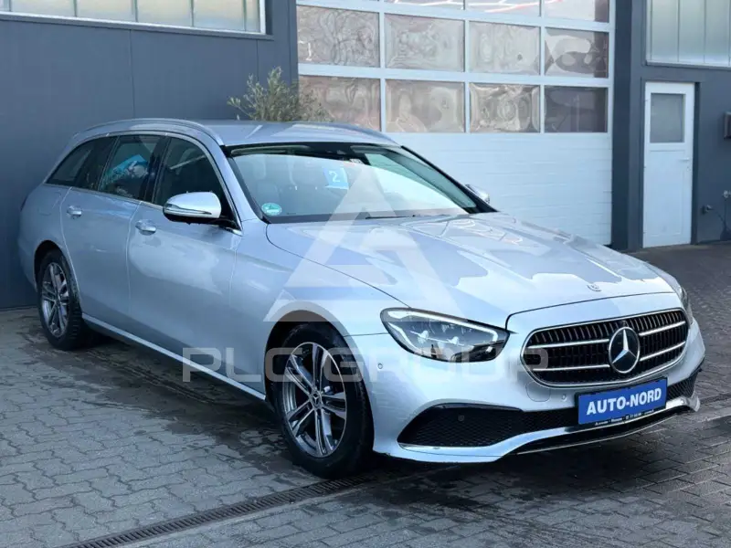 2021 Mercedes Benz E 220