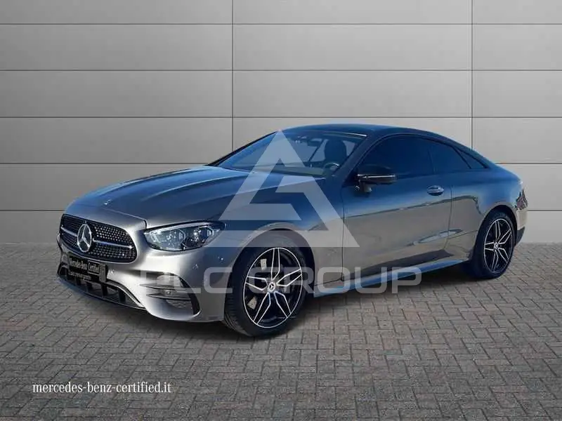 2021 Mercedes Benz E 220