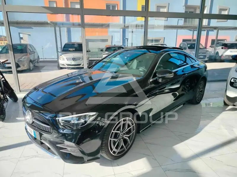 2021 Mercedes Benz E 220