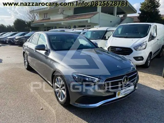 2021 Mercedes Benz E 220