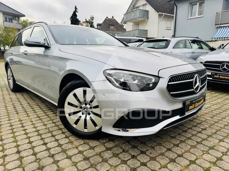 2021 Mercedes Benz E 220