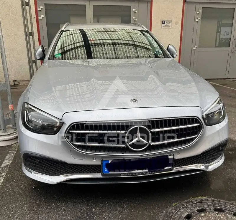 2021 Mercedes Benz E 220
