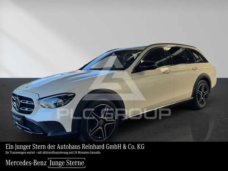 2021 Mercedes Benz E 220