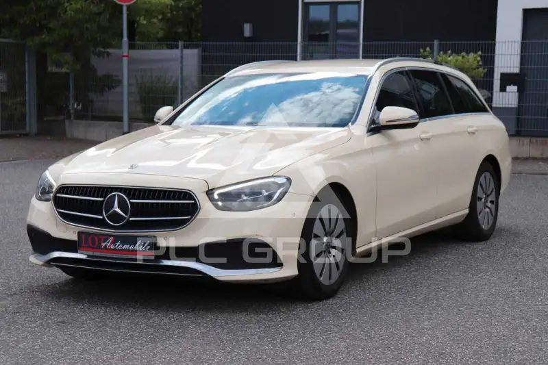 2021 Mercedes Benz E 220