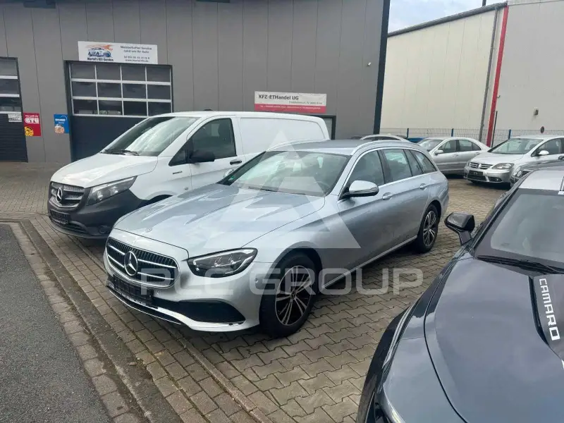 2021 Mercedes Benz E 220