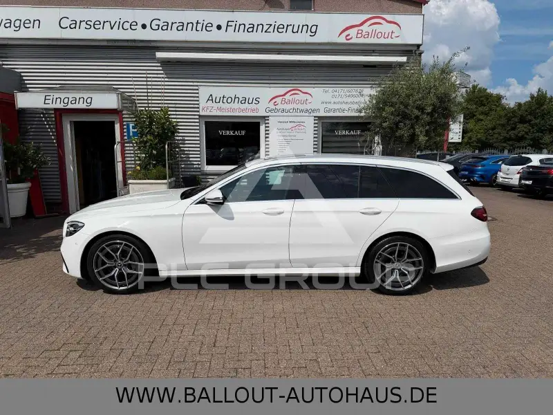 2021 Mercedes Benz E 220