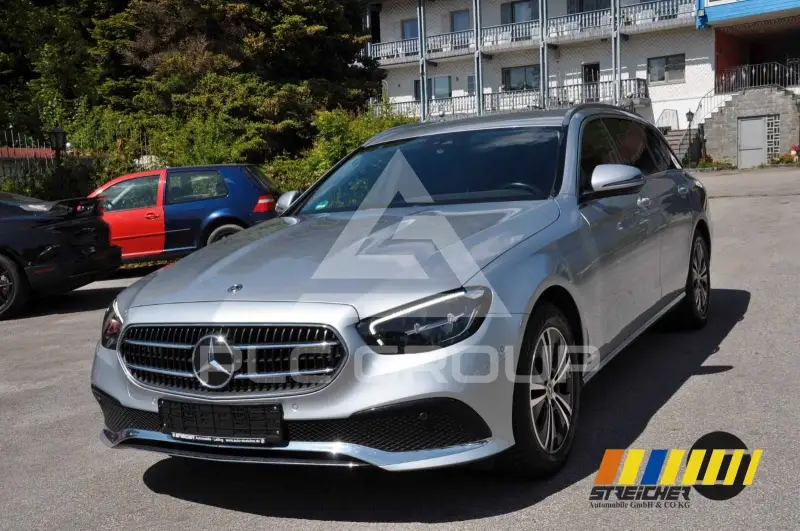2021 Mercedes Benz E 220