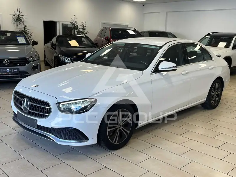 2021 Mercedes Benz E 220