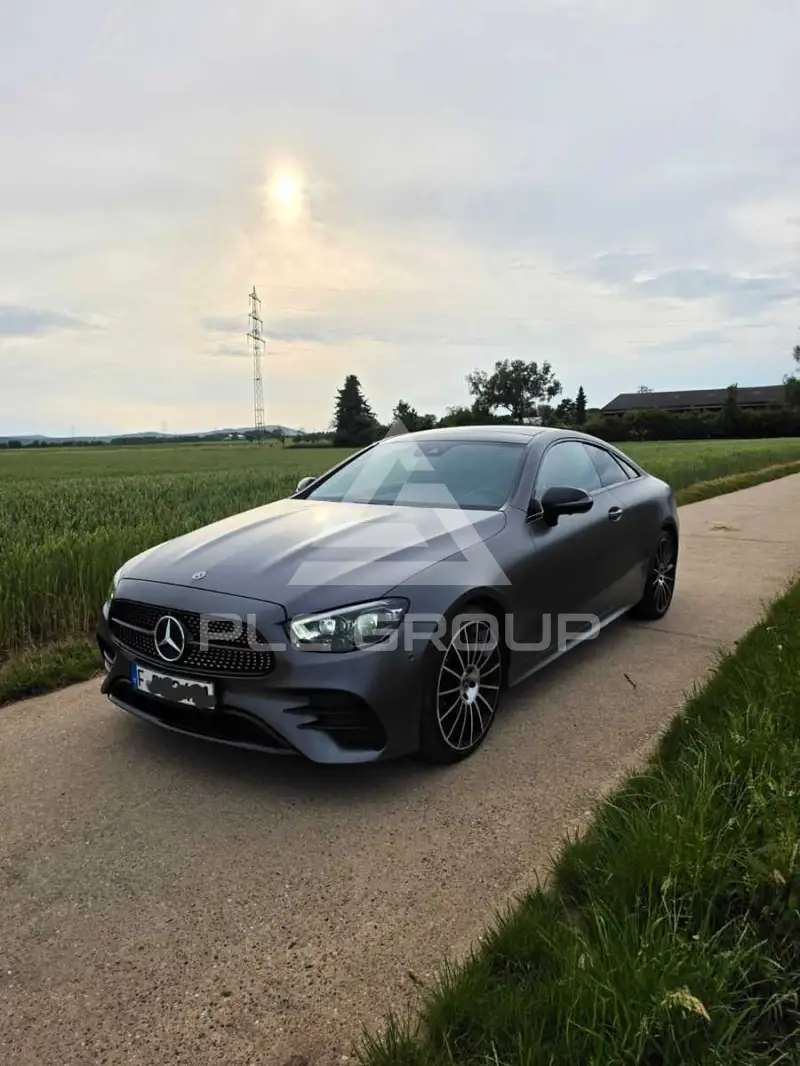 2021 Mercedes Benz E 220