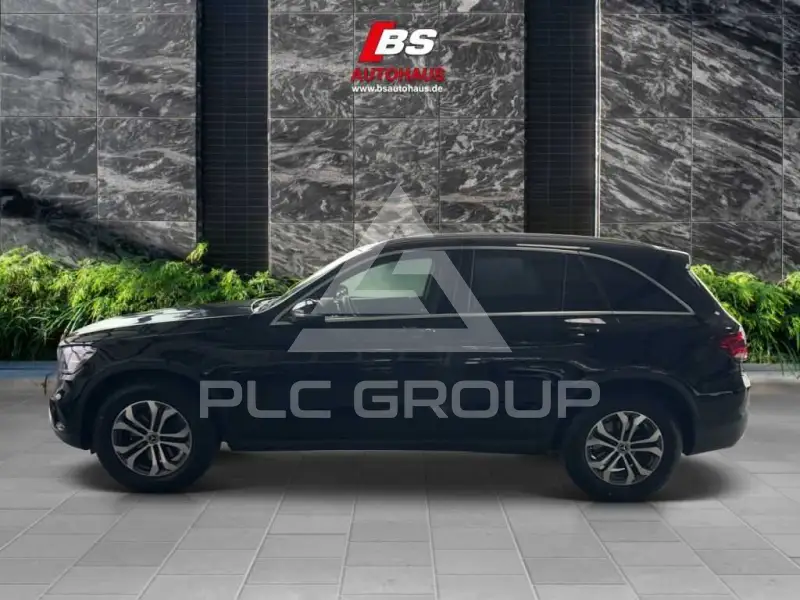 2021 Mercedes Benz GLC 200
