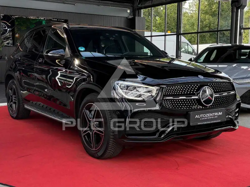 2021 Mercedes Benz GLC 200