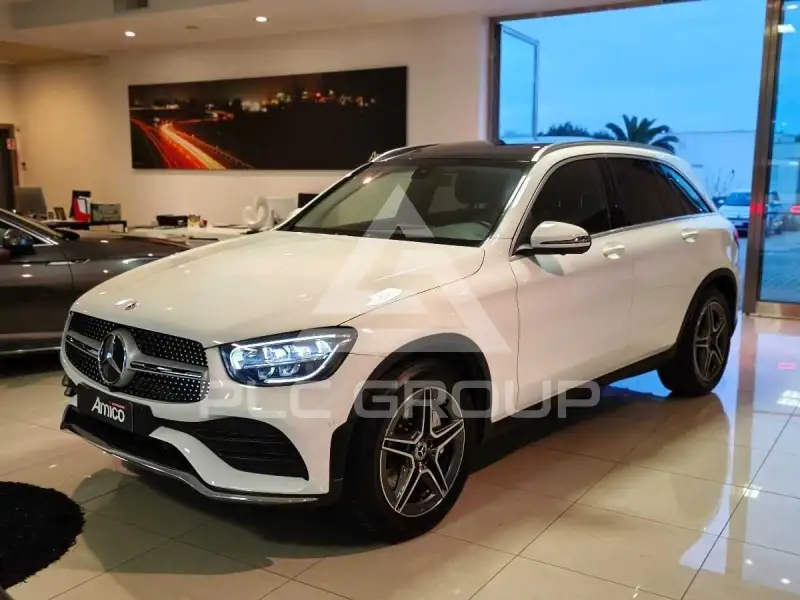 2021 Mercedes Benz GLC 200