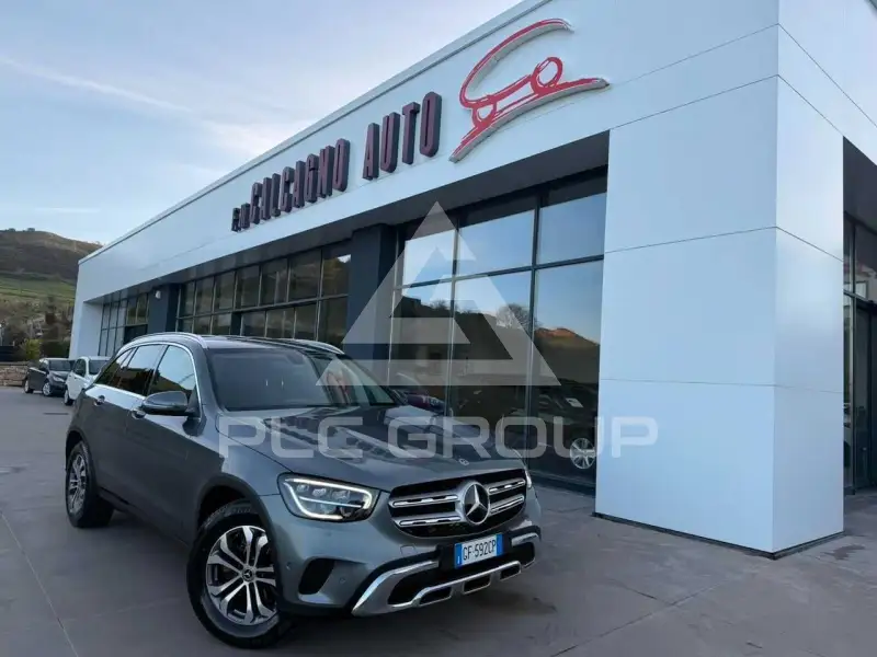 2021 Mercedes Benz GLC 200