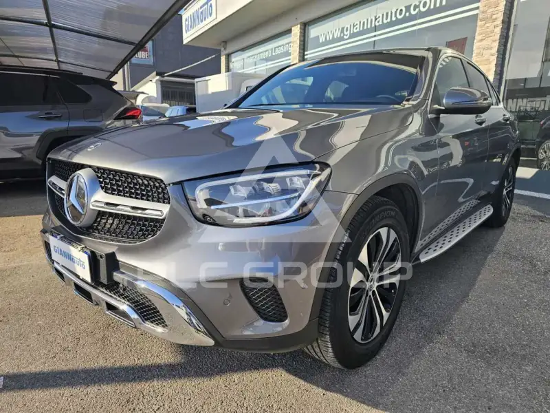 2021 Mercedes Benz GLC 200