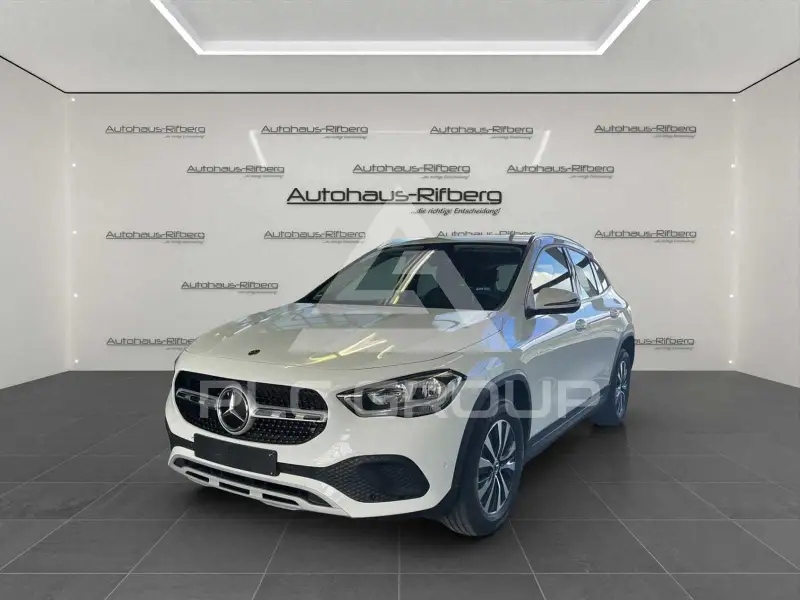 2021 Mercedes Benz GLA 200