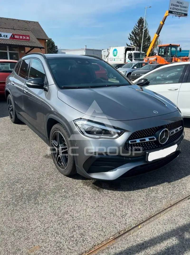 2021 Mercedes Benz GLA 200