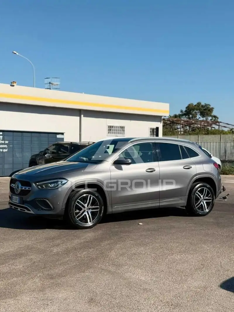 2021 Mercedes Benz GLA 200