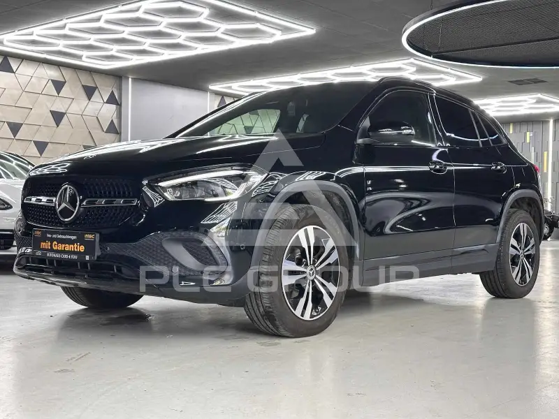 2021 Mercedes Benz GLA 220