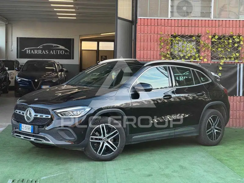 2021 Mercedes Benz GLA 220