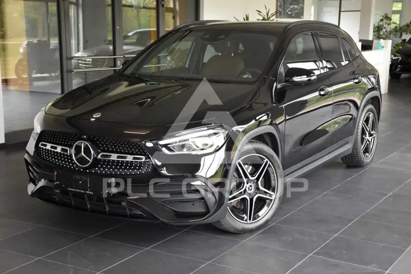 2021 Mercedes Benz GLA 220