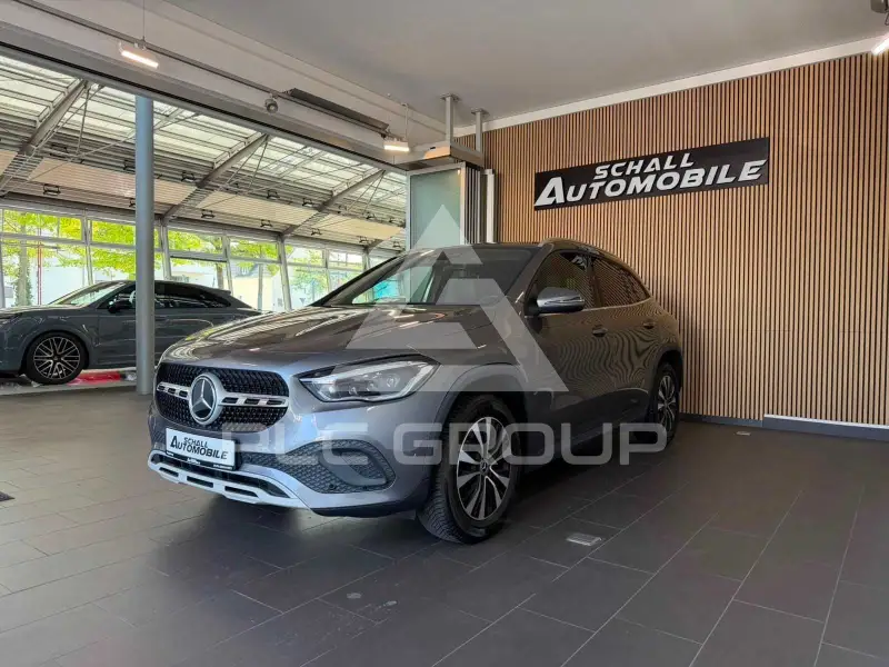 2021 Mercedes Benz GLA 220